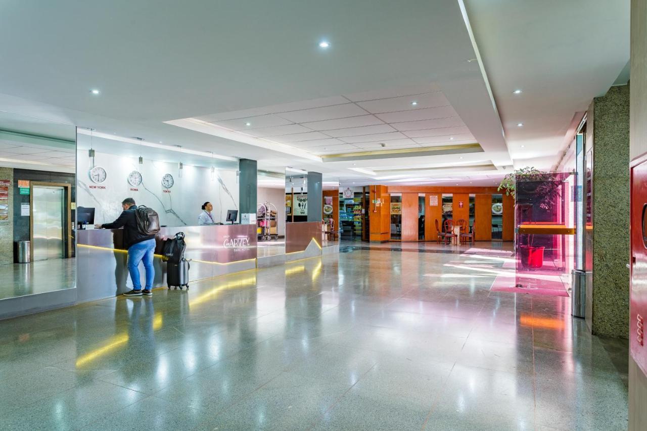 Apart Hotel Centro De Бразилия Екстериор снимка